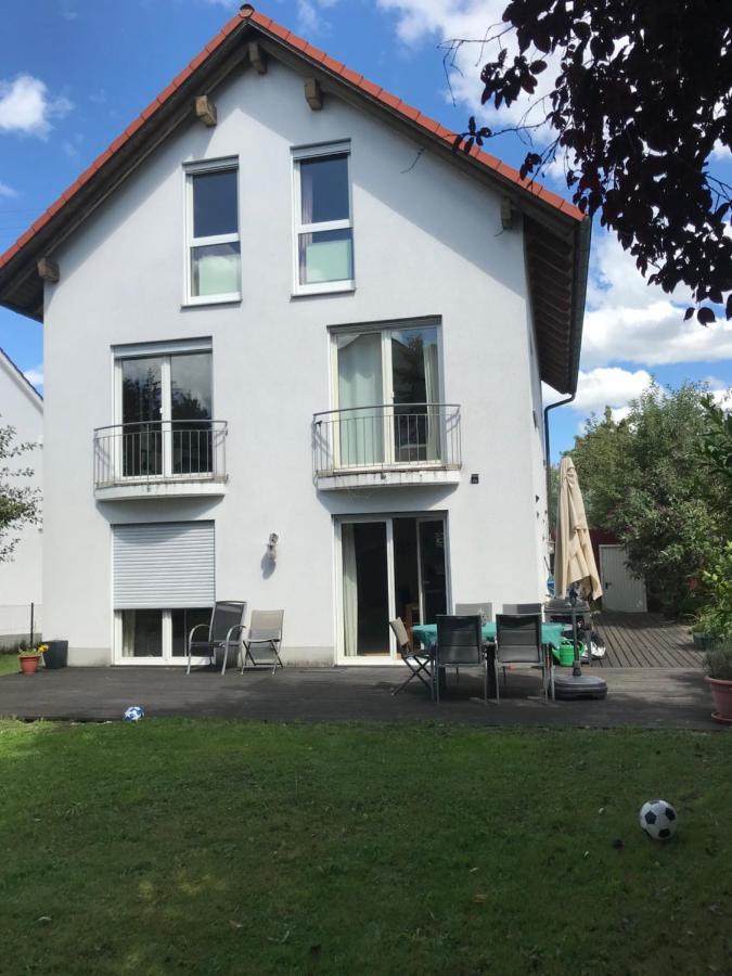 Апартаменты House With Castle View & Art Гюнцбург Экстерьер фото